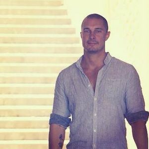 Meet your Posher, Christopher